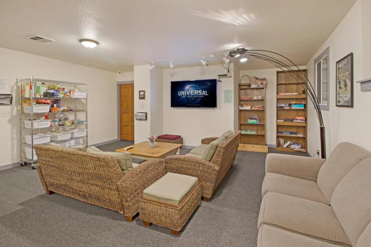 San Juan Island Hostel ฟรายเดย์ฮาร์เบอร์ ภายนอก รูปภาพ
