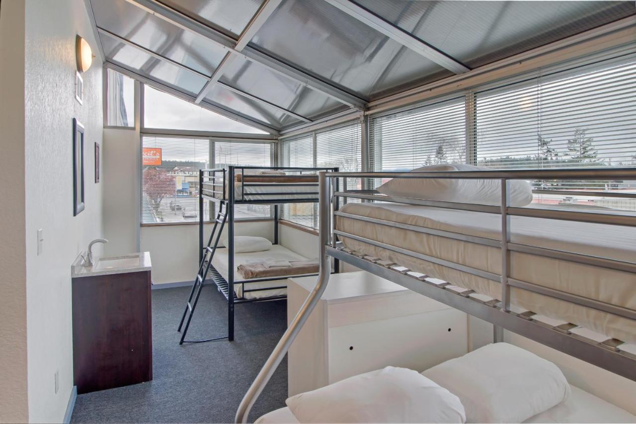 San Juan Island Hostel ฟรายเดย์ฮาร์เบอร์ ภายนอก รูปภาพ